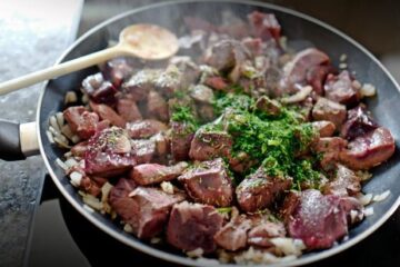 How to Cook Deer Heart: Yummy Recipes and Tips!